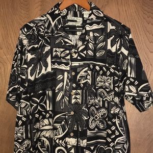 Silk Vintage style Hawaiian Shirt Men’s size Med.